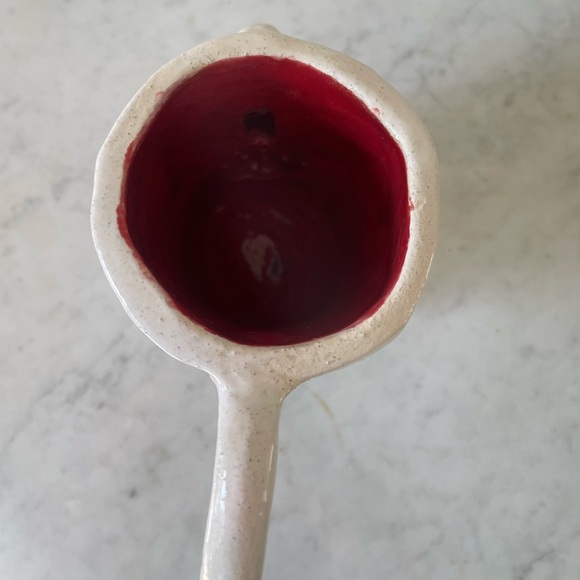 Handcrafted Nose and Lips Mug - Picture 7 of 8